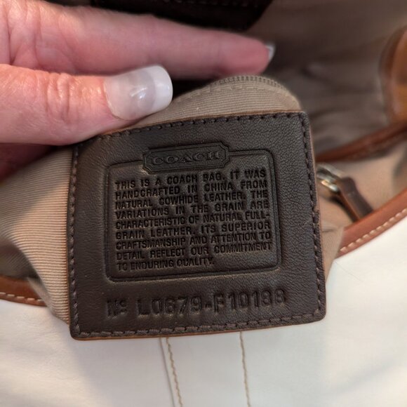 Coach SoHo Hobo 10188 White & Cognac Shoulder Bag BEAUTIFUL CONDITION - Picture 8 of 12
